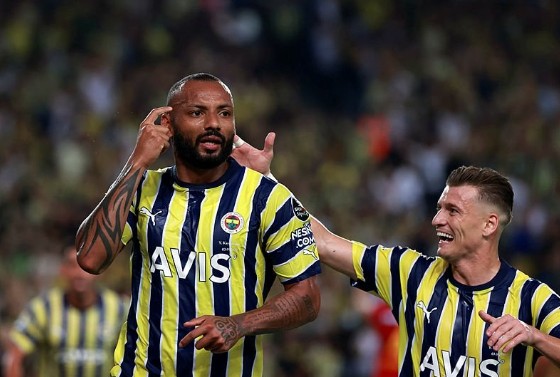 Kanarya evinde rahat kazandı! Fenerbahçe 3 puanı 2 golle aldı!